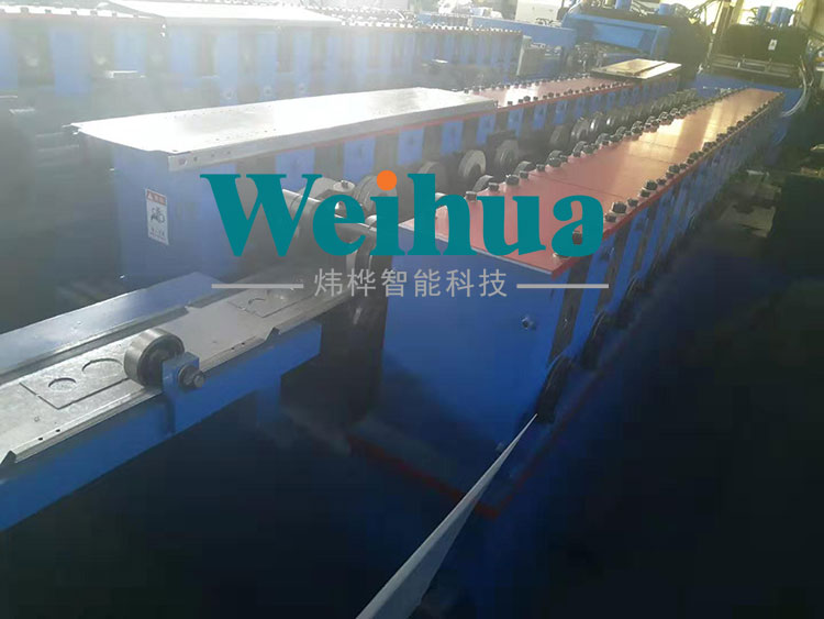 全自動弱電箱成型設(shè)備 全自動弱電箱成型設(shè)備